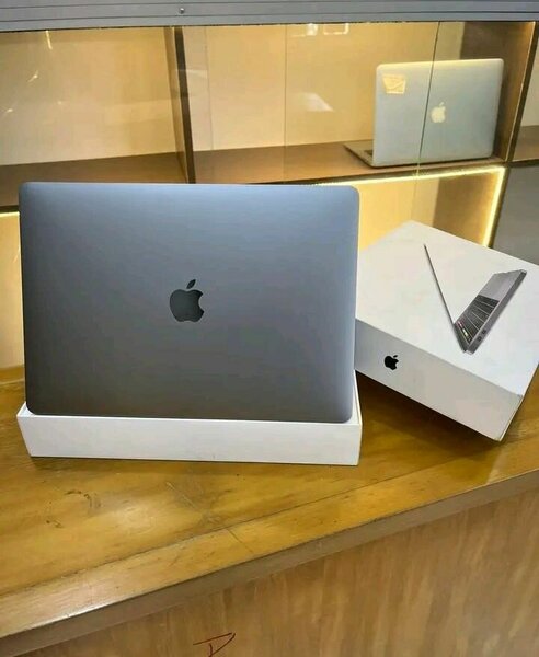 Apple MacBook Pro - Ordinateur portable