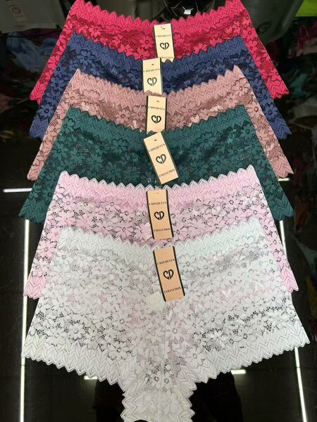 Culottes en dentelle élégantes