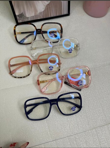 Lunettes de soleil style rétro