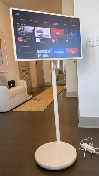 Téléviseur tactile sur pied - Écran tactile