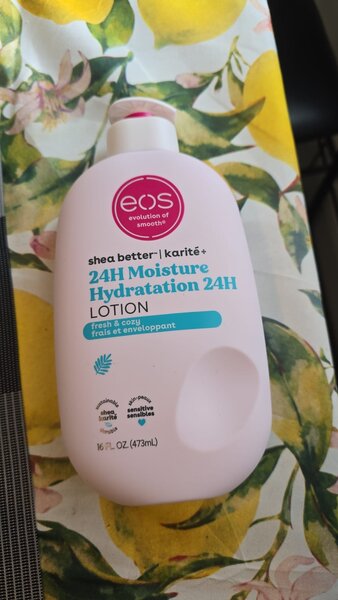 EOS Shea Better Body Lotion