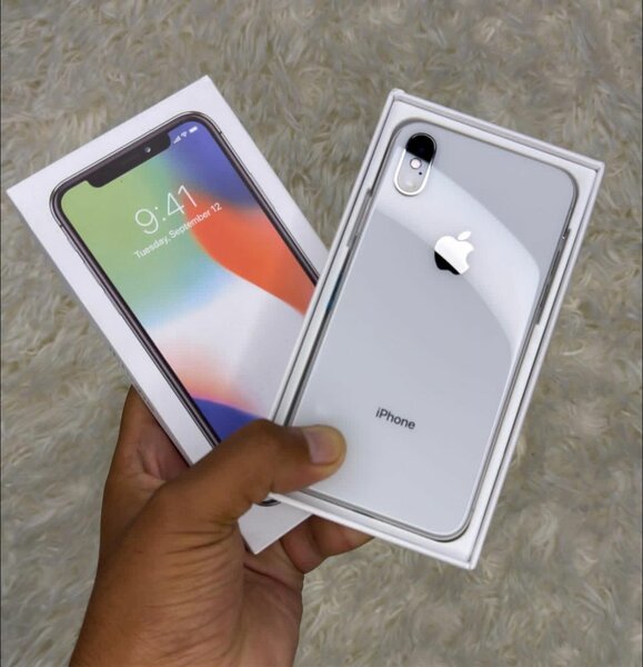 iPhone X 64GB Argent