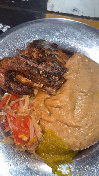 Plat 2 cabato(P.De maïs)poulet