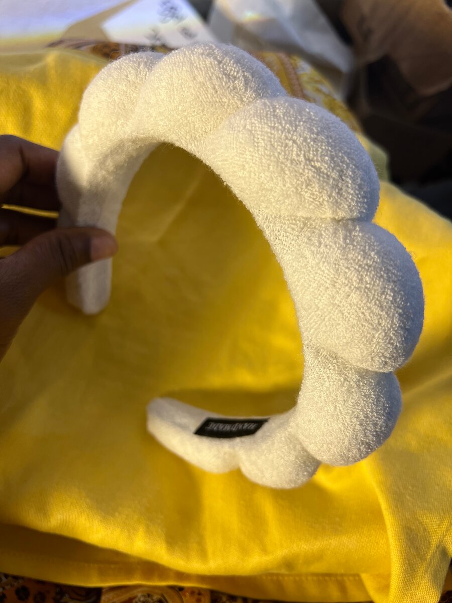 Bandeau rembourré blanc doux