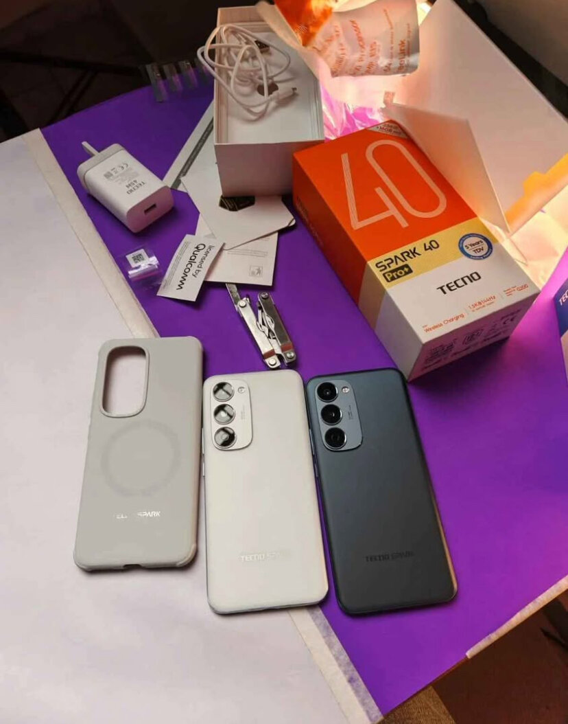 Smartphone Tecno Spark 40 Pro+