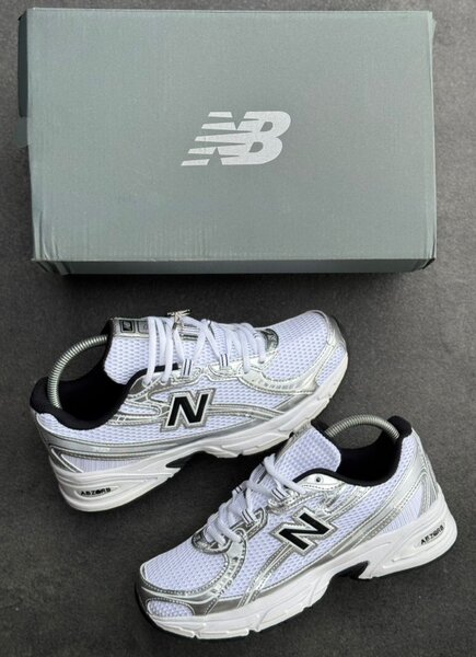 Chaussures de sport blanches New Balance
