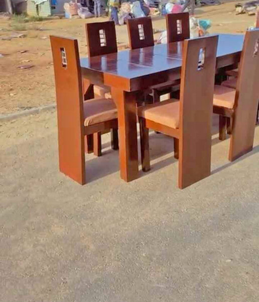 Ensemble de salle à manger élégant