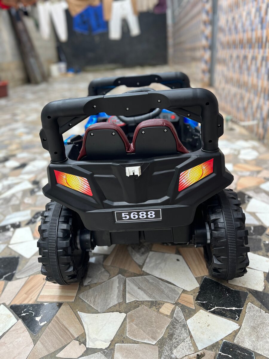 Voiture électrique pour enfants