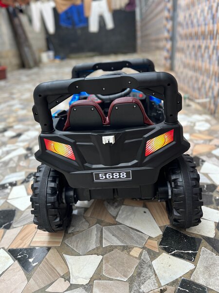 Voiture électrique pour enfants