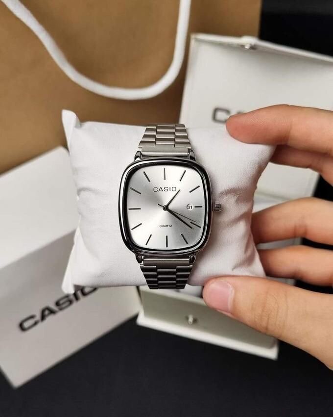 Montre Casio élégante