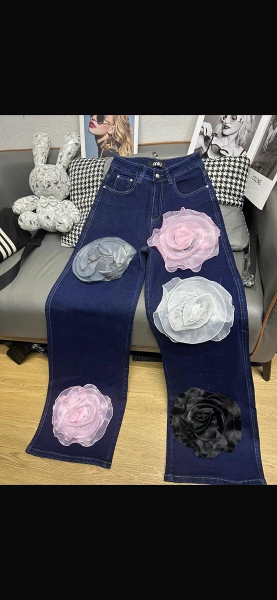 Jeans décoratifs à fleurs