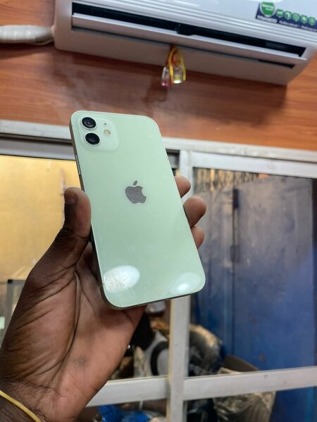 Nous somme en promo iphone 12