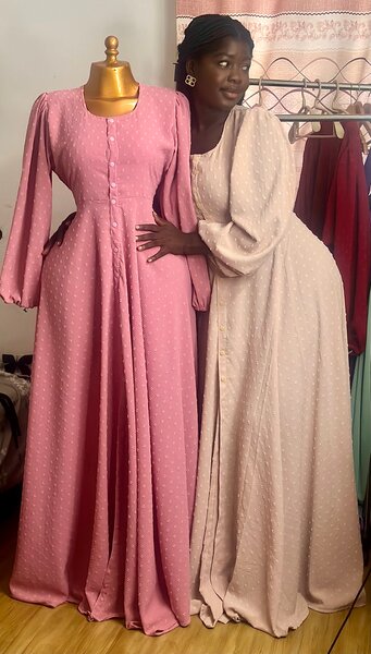 Robe maxi élégante à manches longues