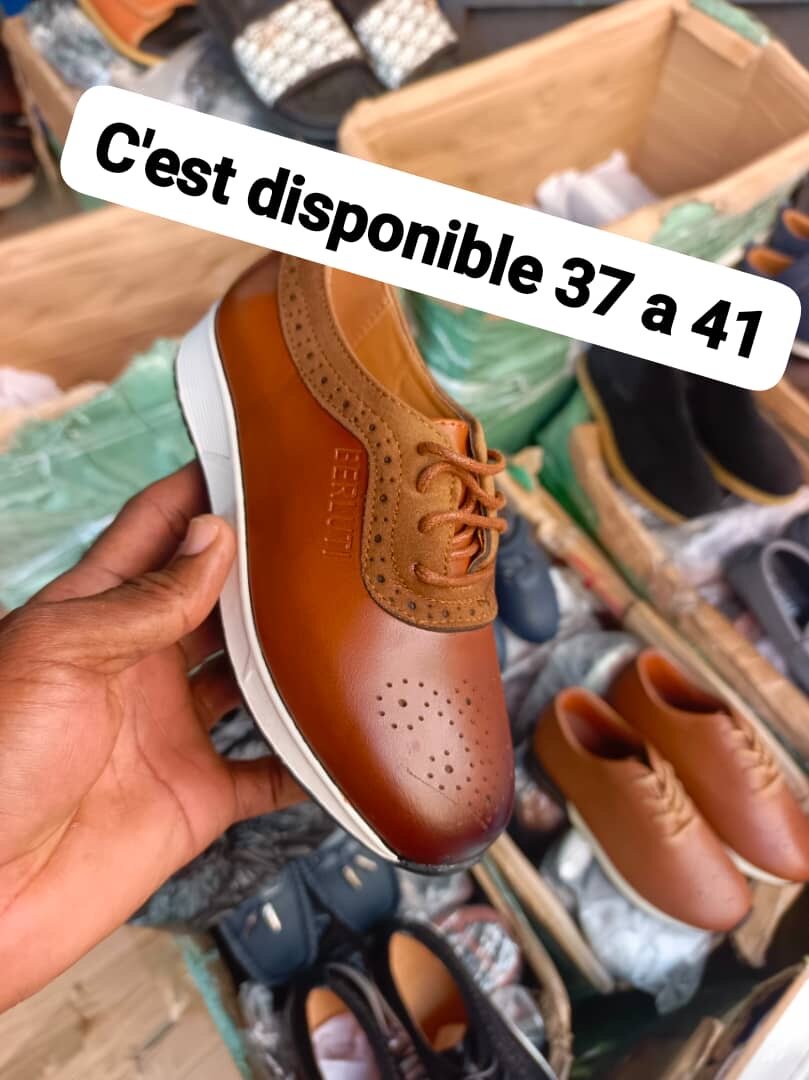 Chaussures Derbies Classiques