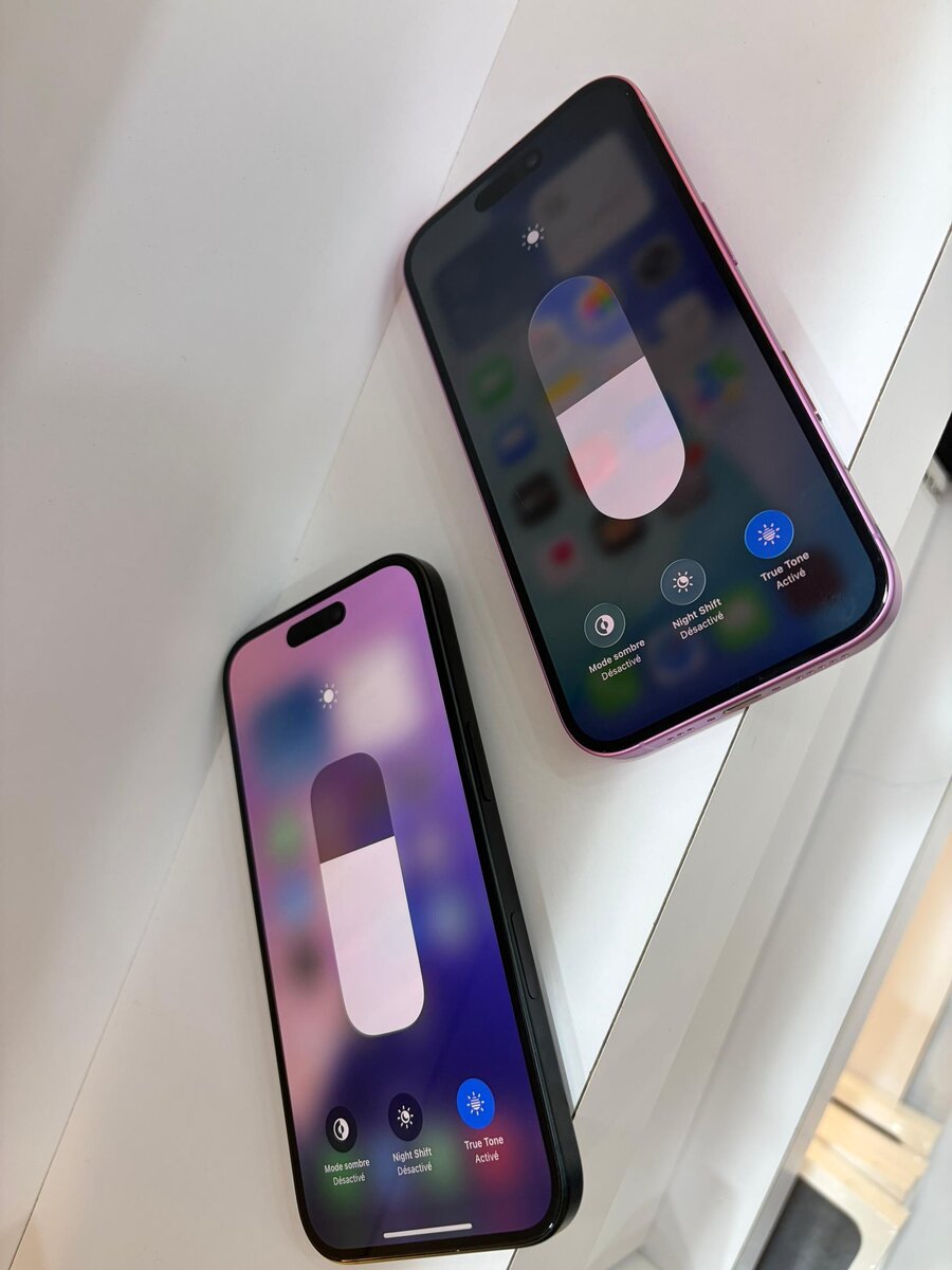 16 simple 128Go Casi neuf