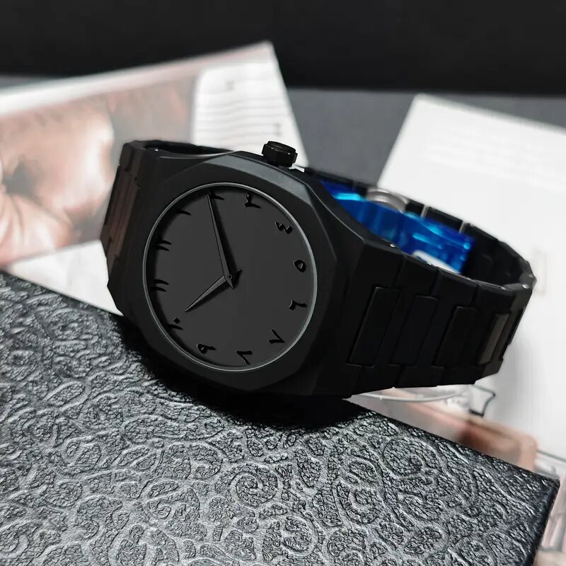 Montre en Acier Noir Minimaliste