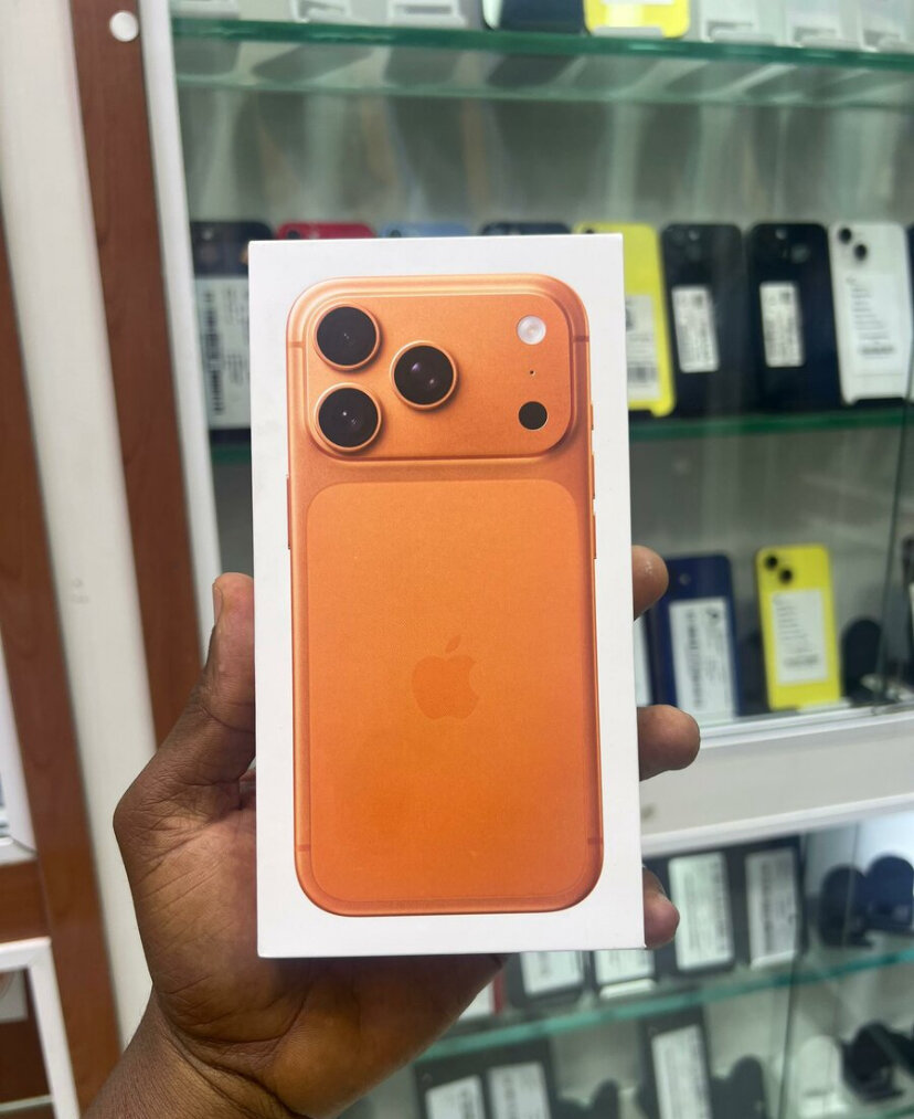 iPhone 17 Pro Orange