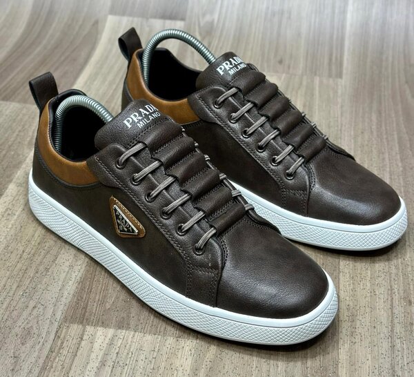 Sneakers en cuir élégants