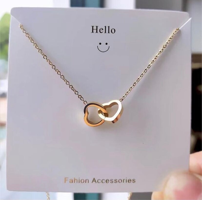 Collier Coeurs Entrelacés