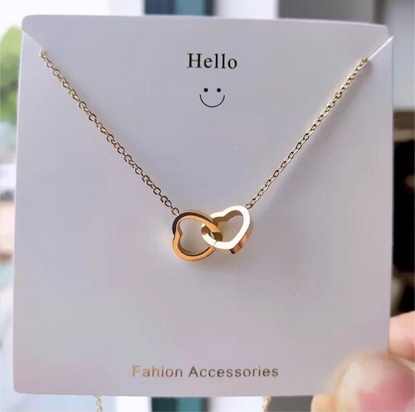 Collier Coeurs Entrelacés