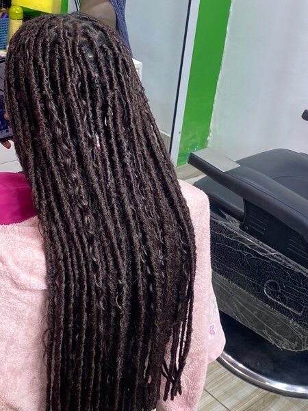 Locks la coiffure à 25.000 fr