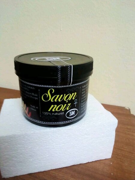 Savon Noir Naturel Exfoliant