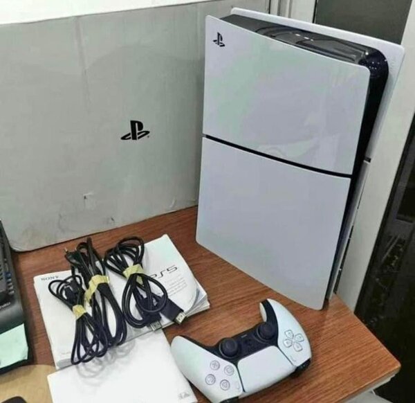 Console PS5 avec manette