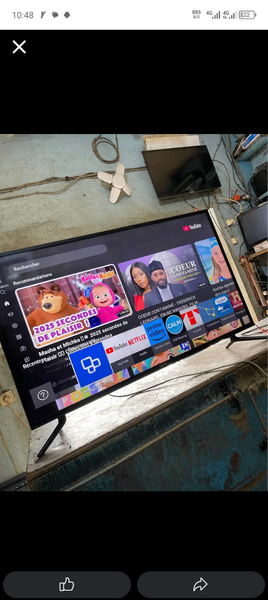 Téléviseur LED Full HD