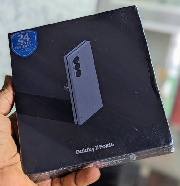 SAMSUNG ZFLOD6 SCELLÉ 256GO/12