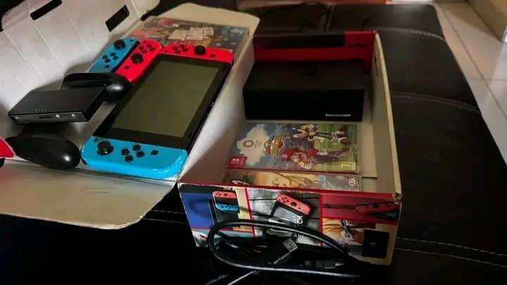 Console Nintendo Switch Joy-Con
