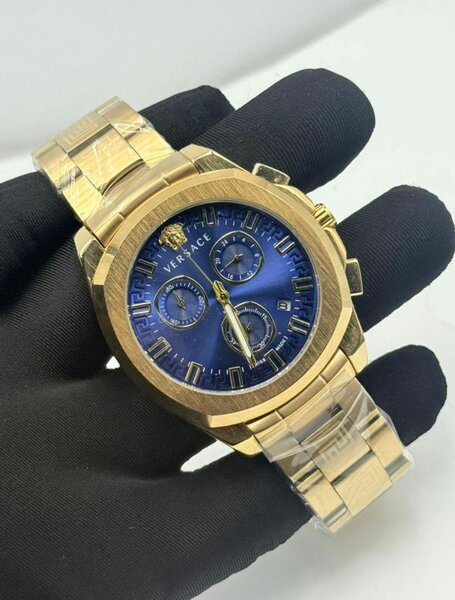 Montre de luxe dorée homme