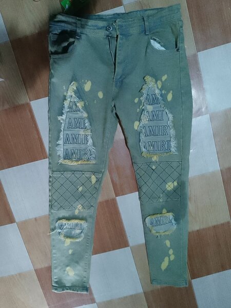 Jeans homme créatifs