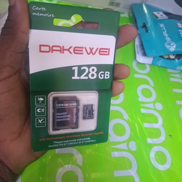 Carte mémoire Dakewei 128GB