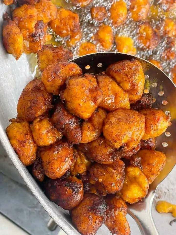 Poulet Épicé et Beignets