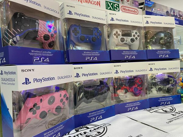 Manettes DualShock 4 PS4