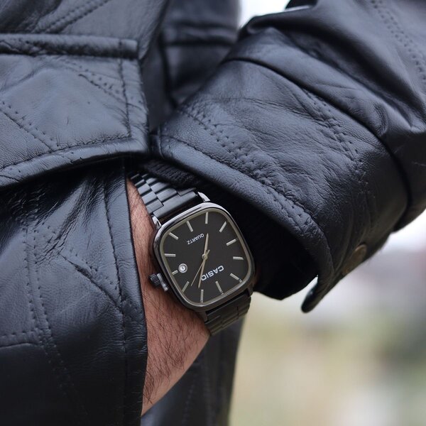 Montre CASIO noir avec coffret