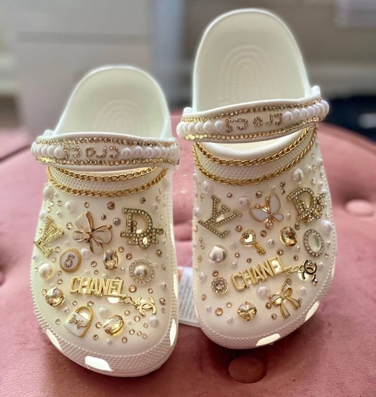 Chaussures Crocs customisées pour femme