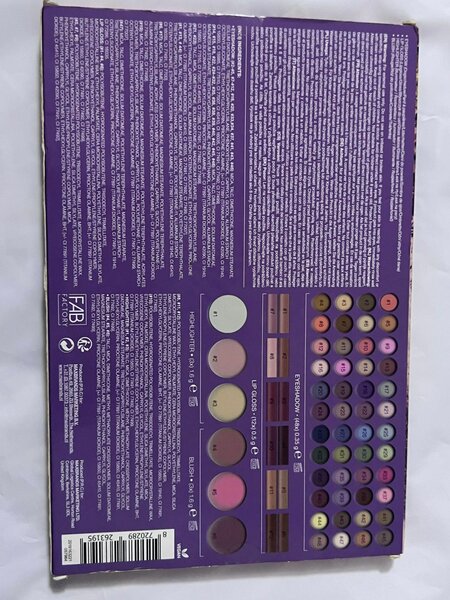 Palette de Maquillage 66 Couleurs Fab