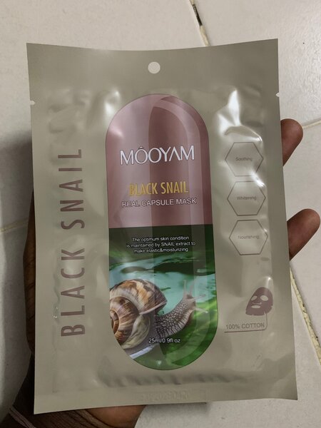 Masque Capsule Escargot Noir