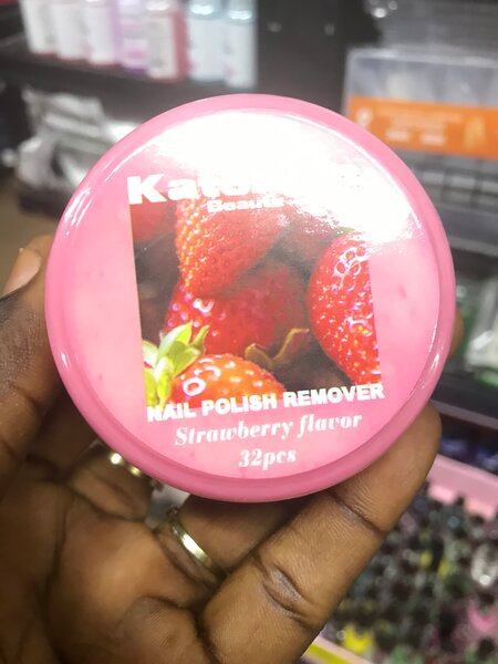 Dissolvant à ongles parfum fruits