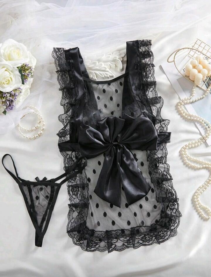 Robe Babydoll en Dentelle Noire