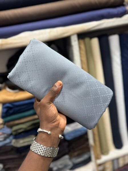 Tissu en lin pour chemise homme