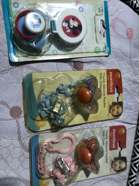 Porte-sucette bébé coloré