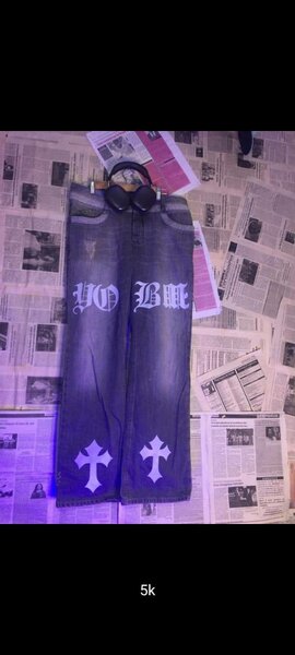 Jeans à motifs croix