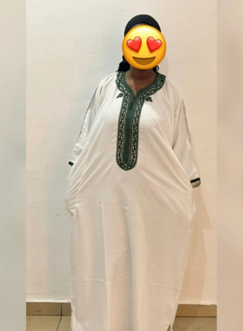 Robe Caftan Blanc Élégant