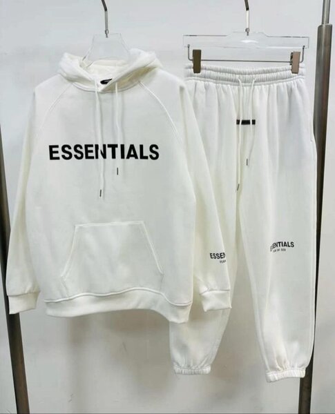 Ensemble de survêtement Essentials