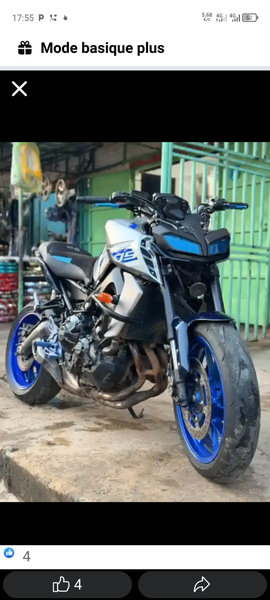 Moto sportive haute performance