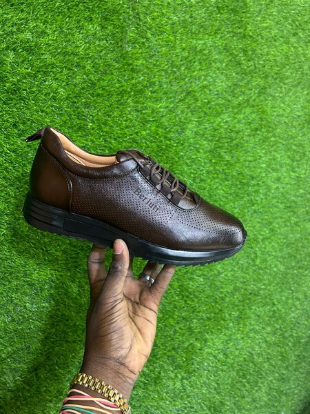 Baskets en cuir élégantes