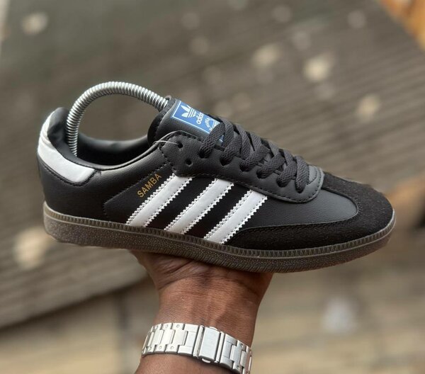 Adidas Samba
