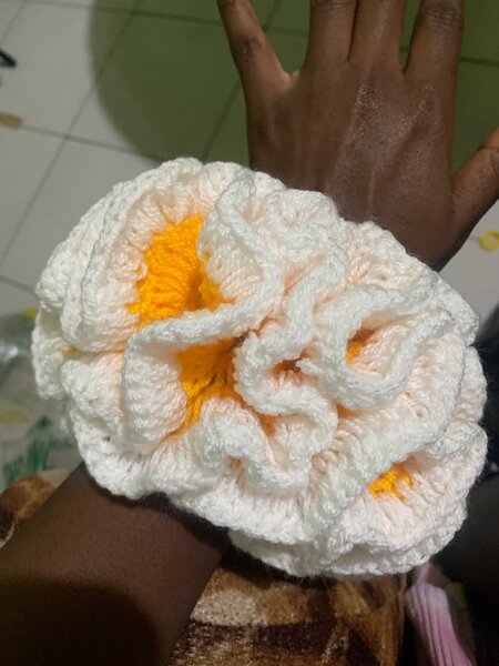 Bracelet en crochet vibrant